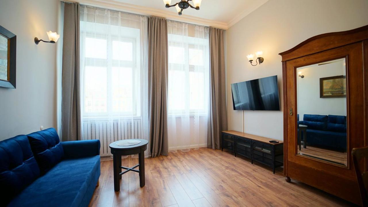 Apartamenty Everysky - Plac Ratuszowy 51 Jelenia Gora Exterior photo