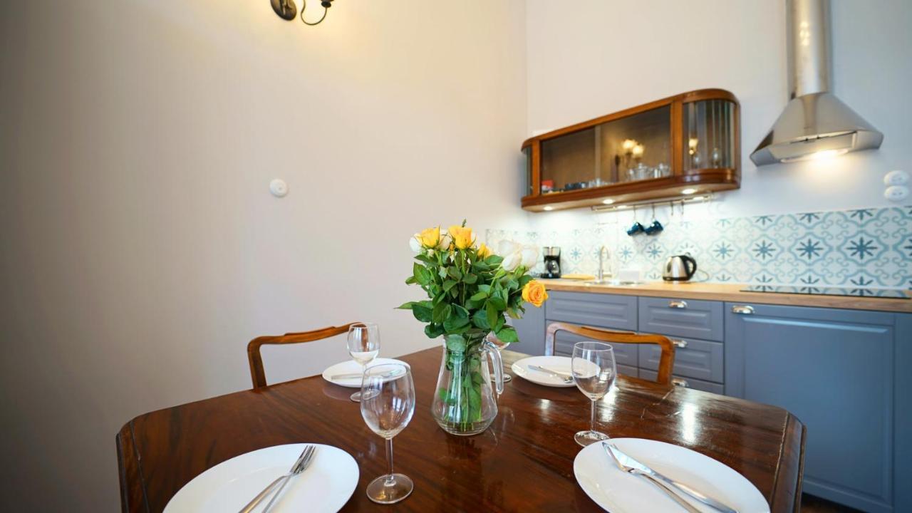 Apartamenty Everysky - Plac Ratuszowy 51 Jelenia Gora Exterior photo